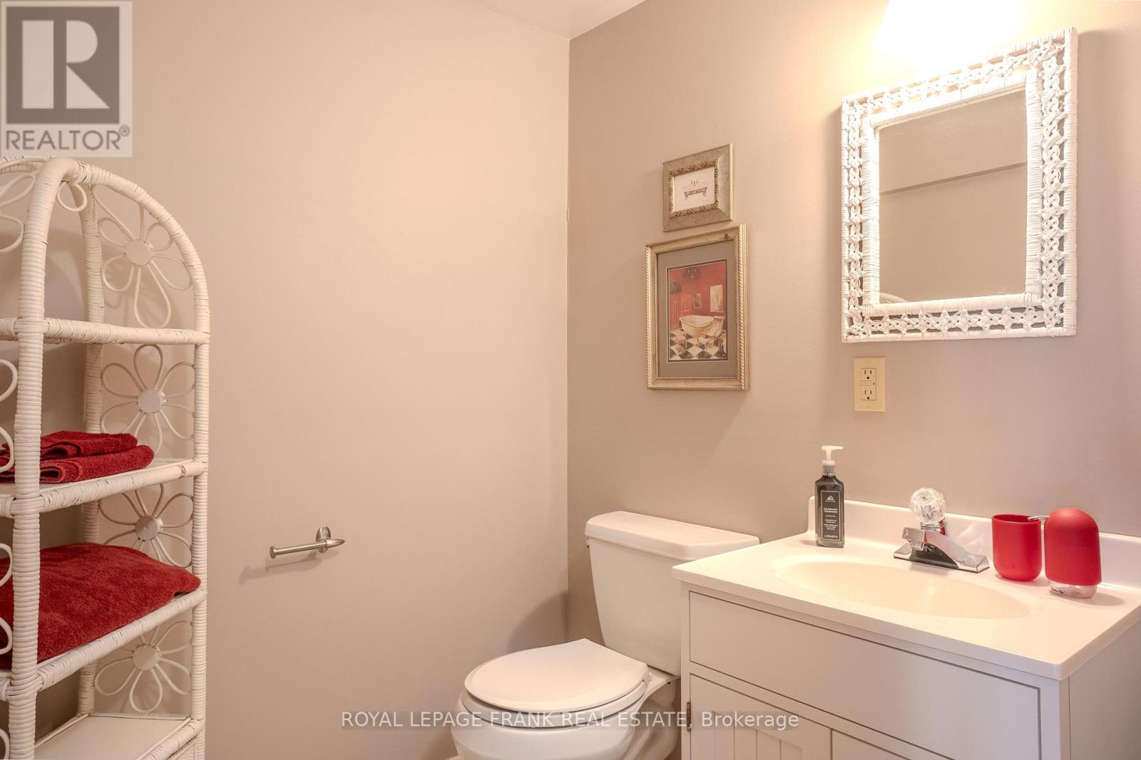10 Alma Road, Kawartha Lakes, Ontario  K0M 1A0 - Photo 27 - X12184612