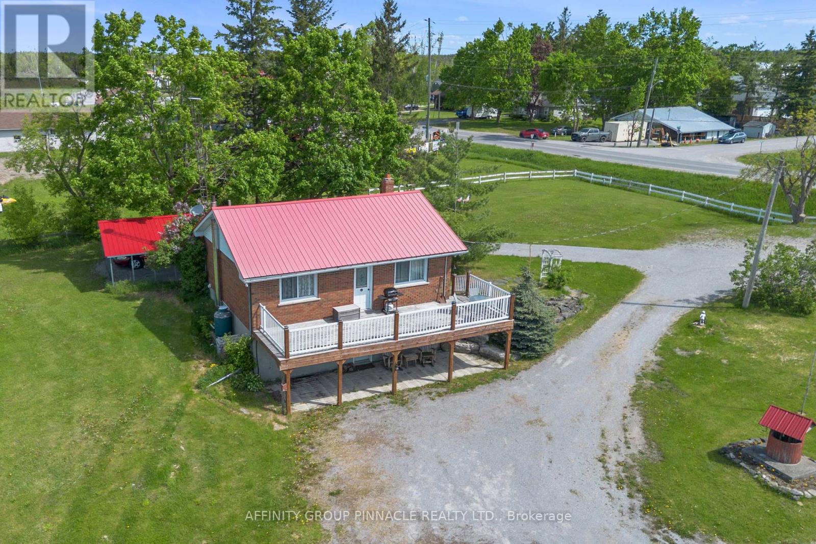 572 County Rd 8 Road, Kawartha Lakes (Verulam), Ontario  K0M 1N0 - Photo 3 - X12184698