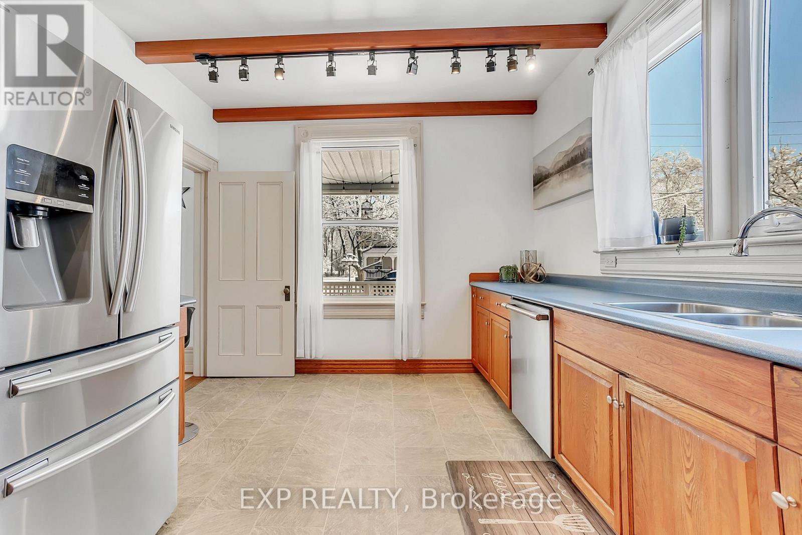 489 Ashley Street, Belleville, Ontario  K0K 2B0 - Photo 12 - X12184700