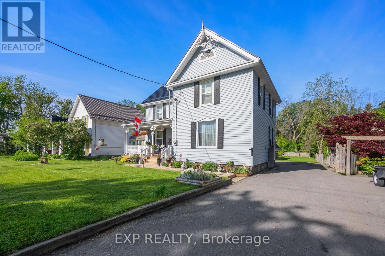 489 Ashley Street, Belleville (Thurlow Ward), Ontario  K0K 2B0 - Photo 2 - X12184700