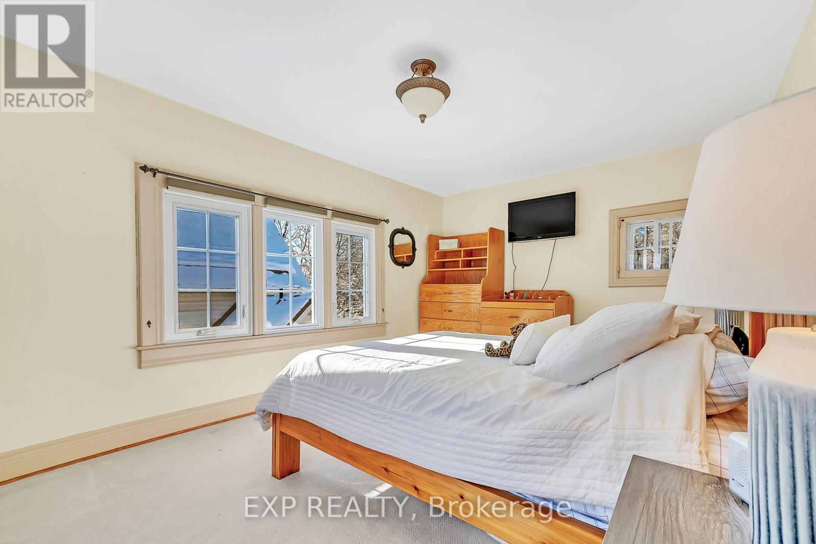 489 Ashley Street, Belleville, Ontario  K0K 2B0 - Photo 25 - X12184700