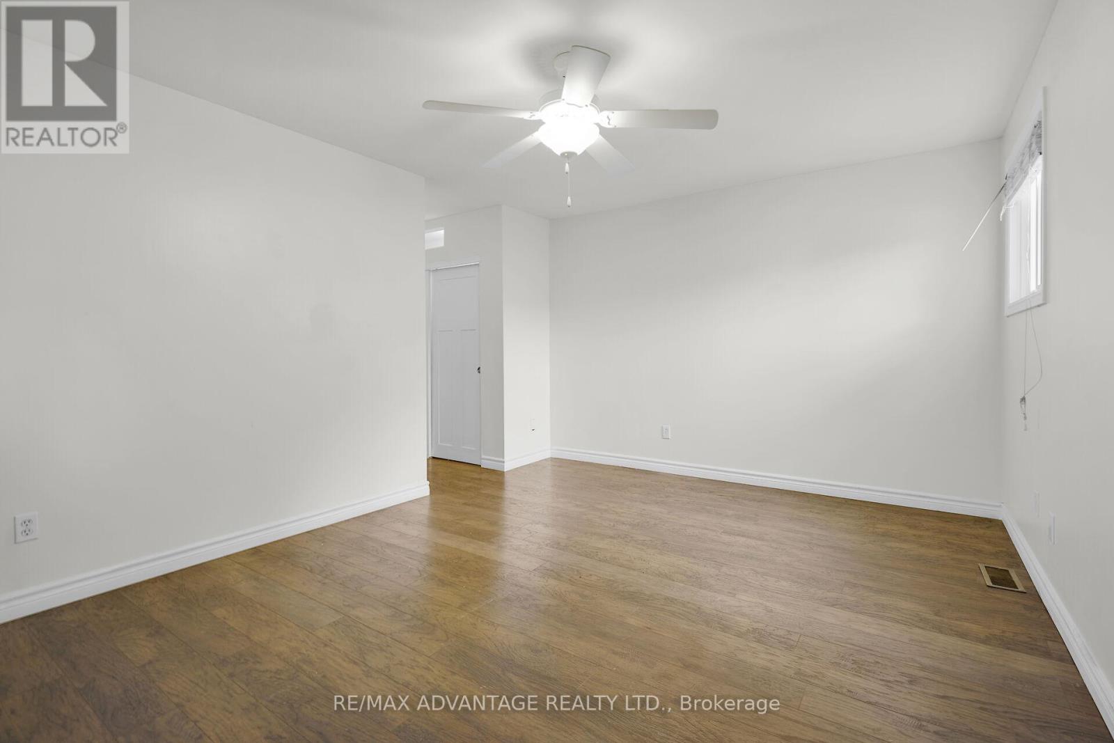 300 Briarhill Avenue, London East, Ontario  N5Y 1N8 - Photo 17 - X12184659
