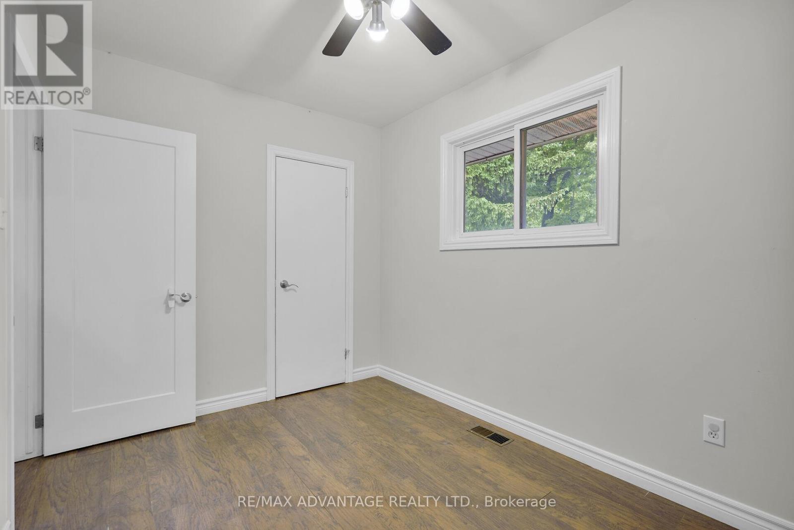 300 Briarhill Avenue, London East, Ontario  N5Y 1N8 - Photo 19 - X12184659