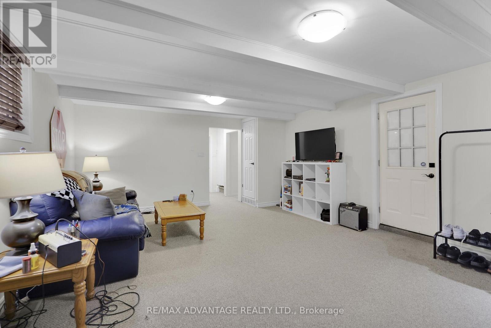 300 Briarhill Avenue, London East, Ontario  N5Y 1N8 - Photo 24 - X12184659
