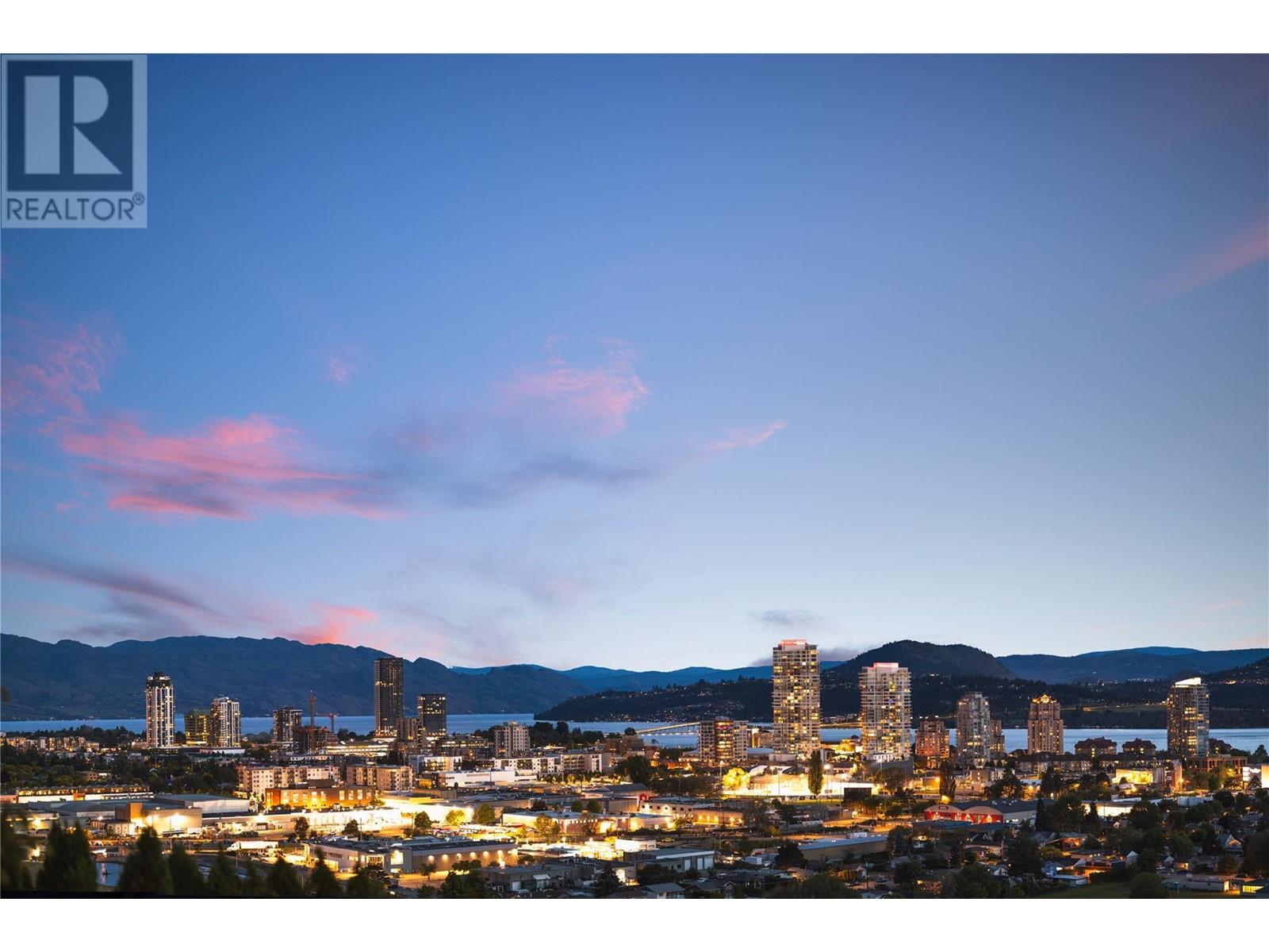 740 ROYAL PINE Drive Kelowna Photo 4