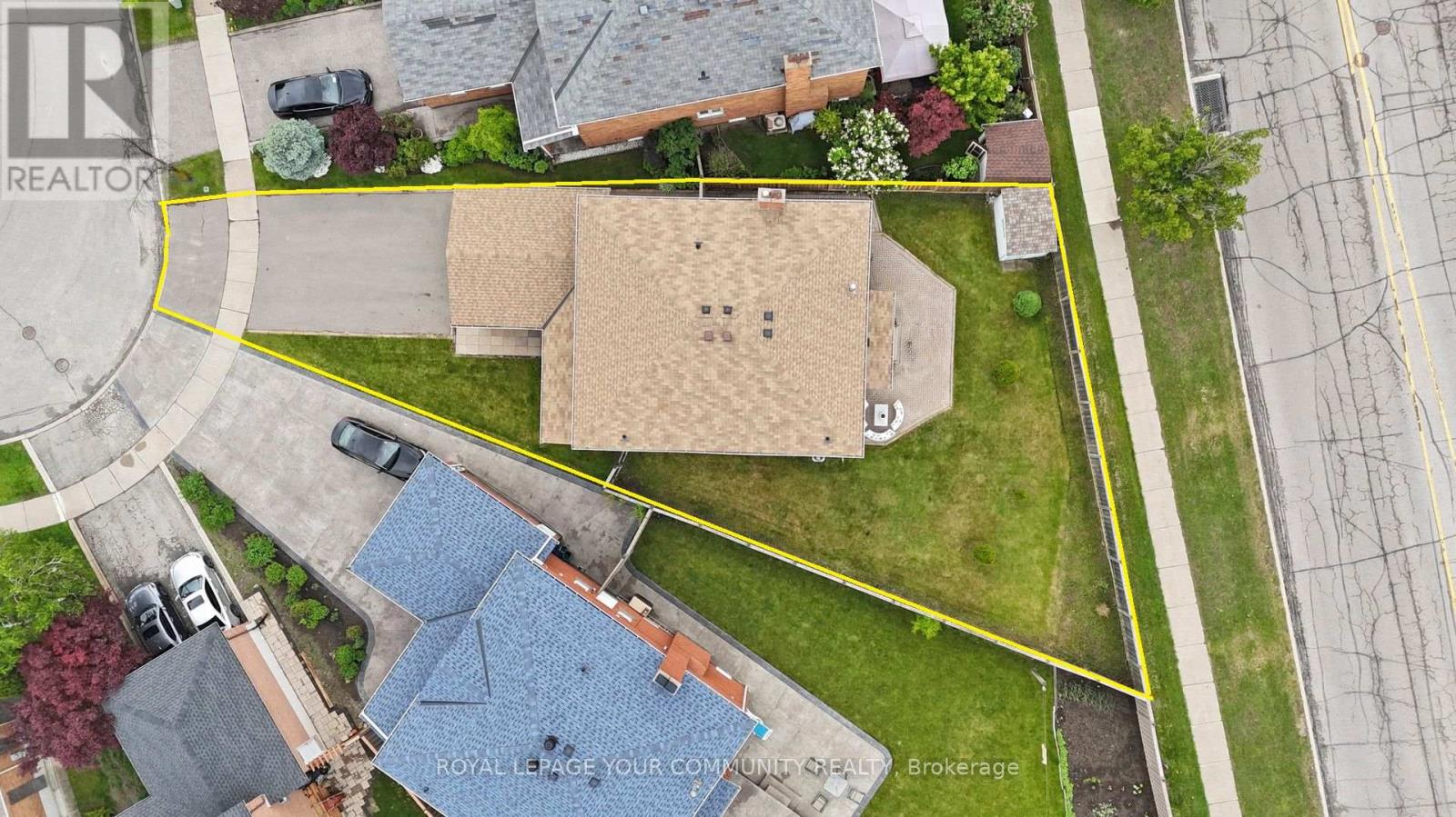 37 Cabinet Crescent, Vaughan (West Woodbridge), Ontario  L4L 6H9 - Photo 45 - N12184382