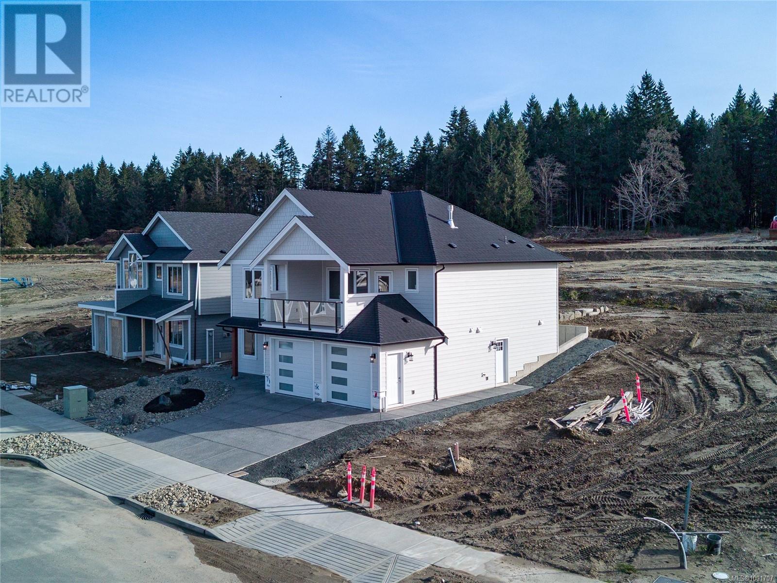 1783 Crown Isle Blvd, Courtenay, British Columbia  V9N 9X5 - Photo 76 - 1001707