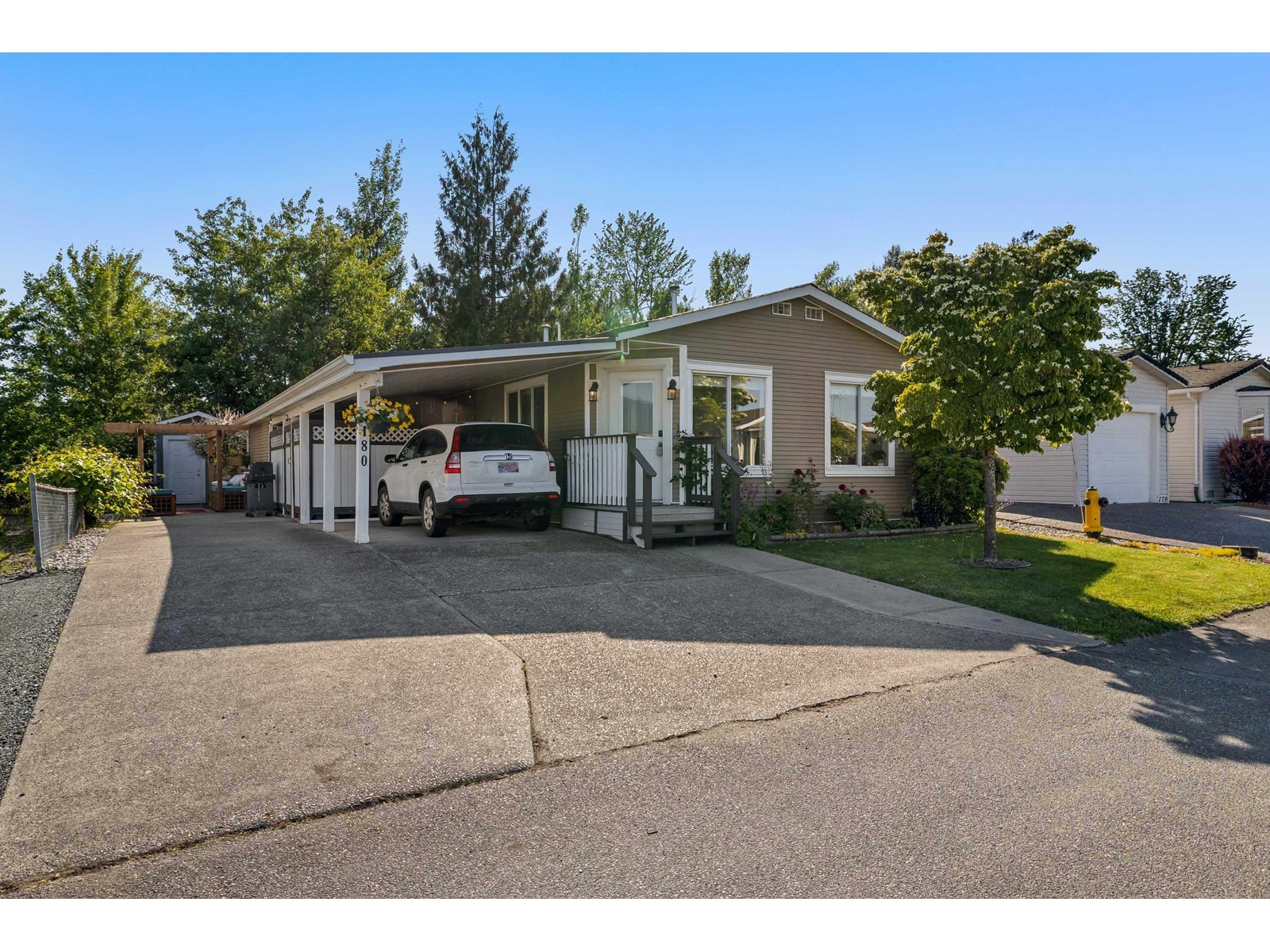 180 9055 ASHWELL ROAD|Chilliwack Proper West, Chilliwack, British Columbia