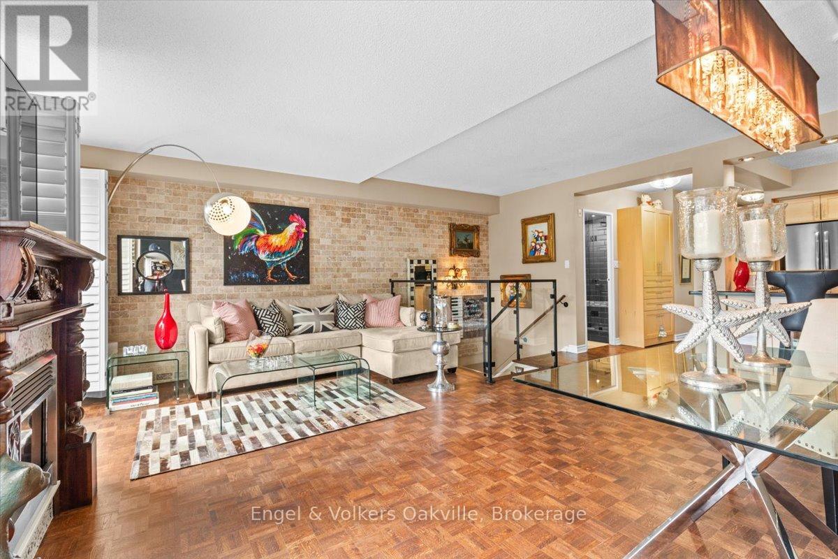 402 - 1000 Cedarglen Gate, Mississauga (Erindale), Ontario  L5C 3Z5 - Photo 15 - W12184681