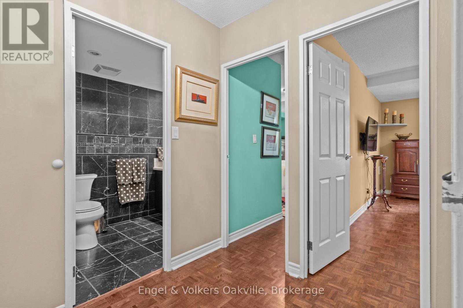 402 - 1000 Cedarglen Gate, Mississauga (Erindale), Ontario  L5C 3Z5 - Photo 27 - W12184681