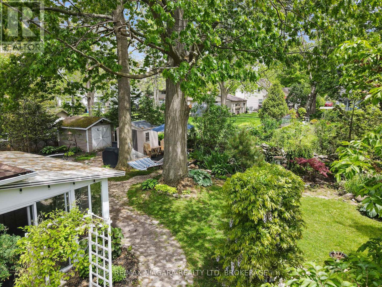 470 Glenwood Drive E, Fort Erie, Ontario  L0S 1N0 - Photo 28 - X12184650