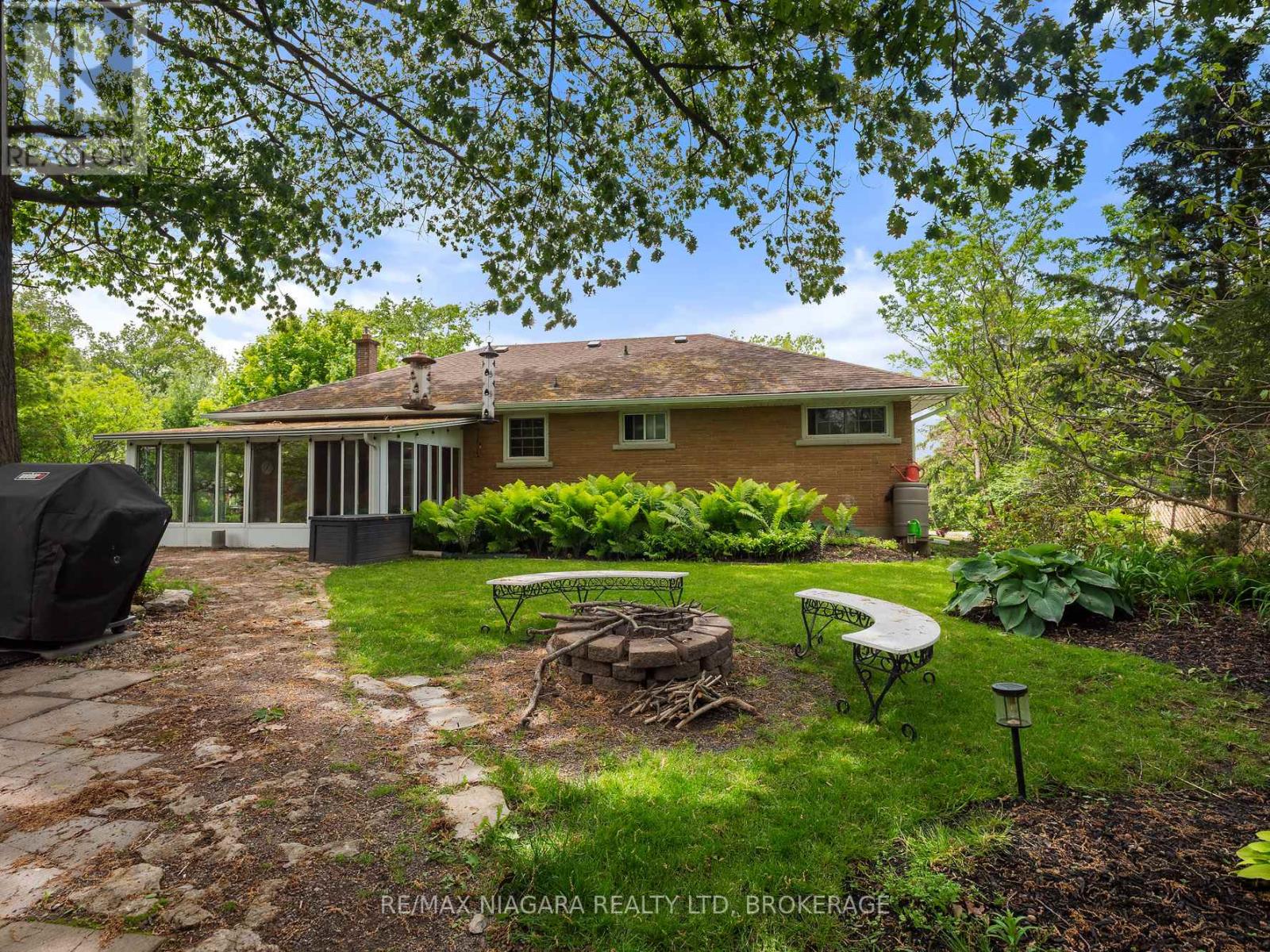 470 Glenwood Drive, Fort Erie, Ontario  L0S 1N0 - Photo 33 - X12184650