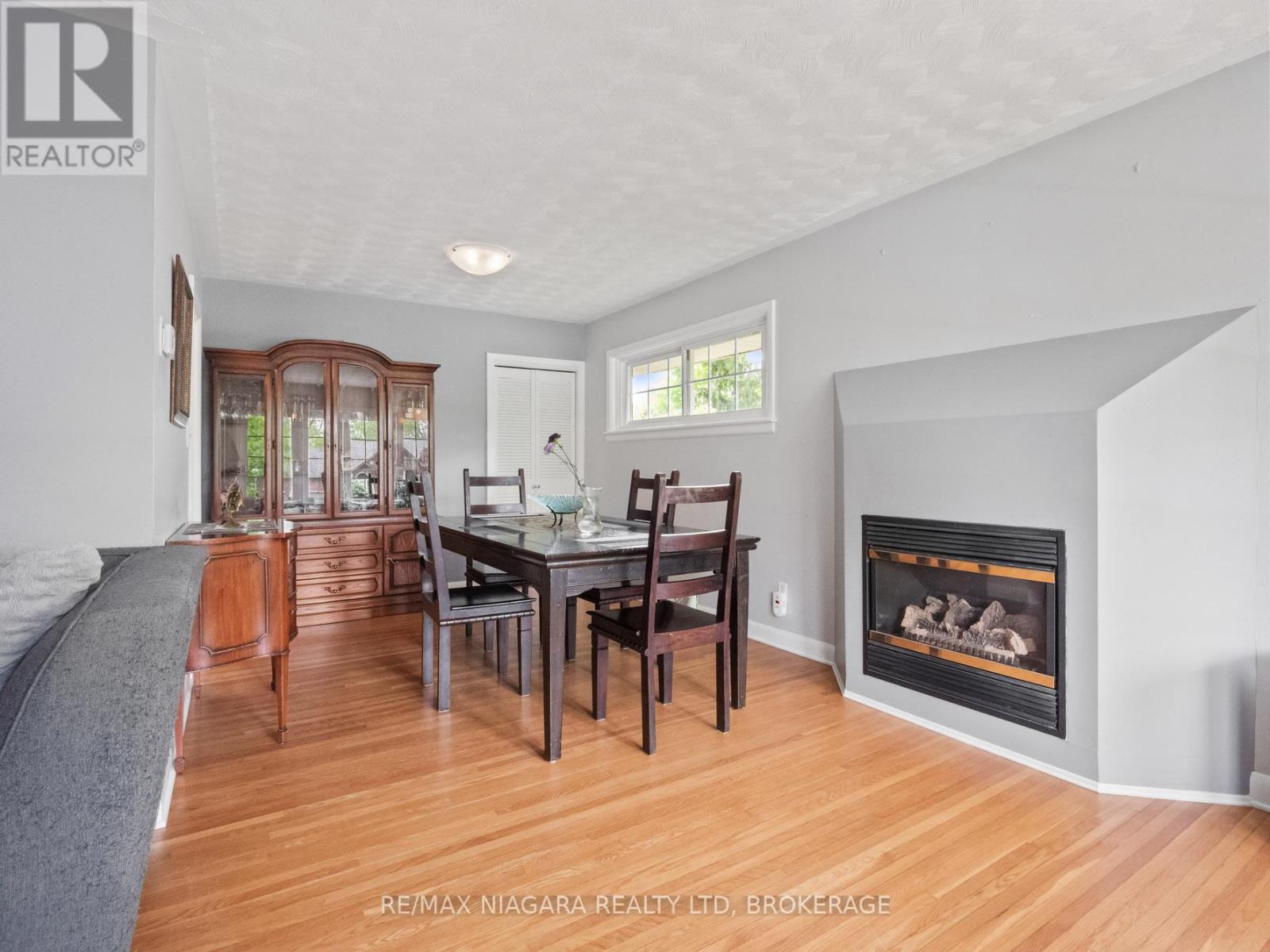 470 Glenwood Drive, Fort Erie, Ontario  L0S 1N0 - Photo 6 - X12184650