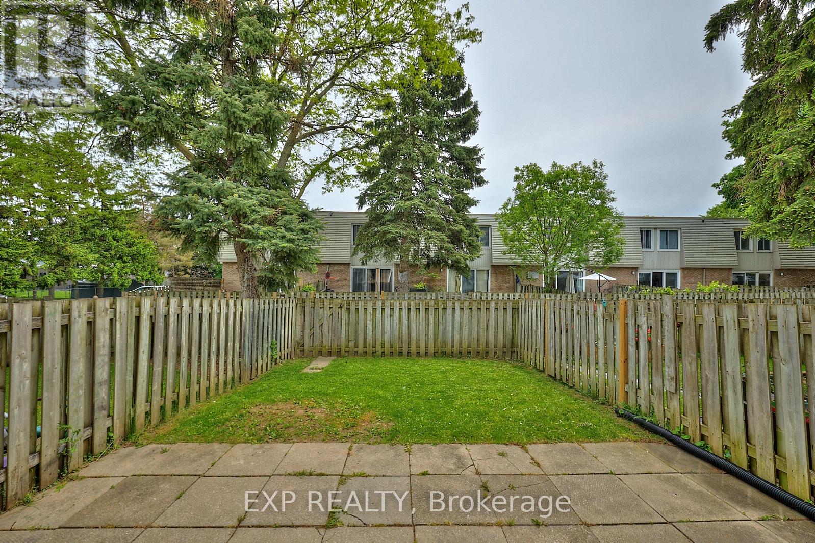 169 - 17 Old Pine Trail, St. Catharines (Carlton/bunting), Ontario  L2M 6P9 - Photo 5 - X12184710