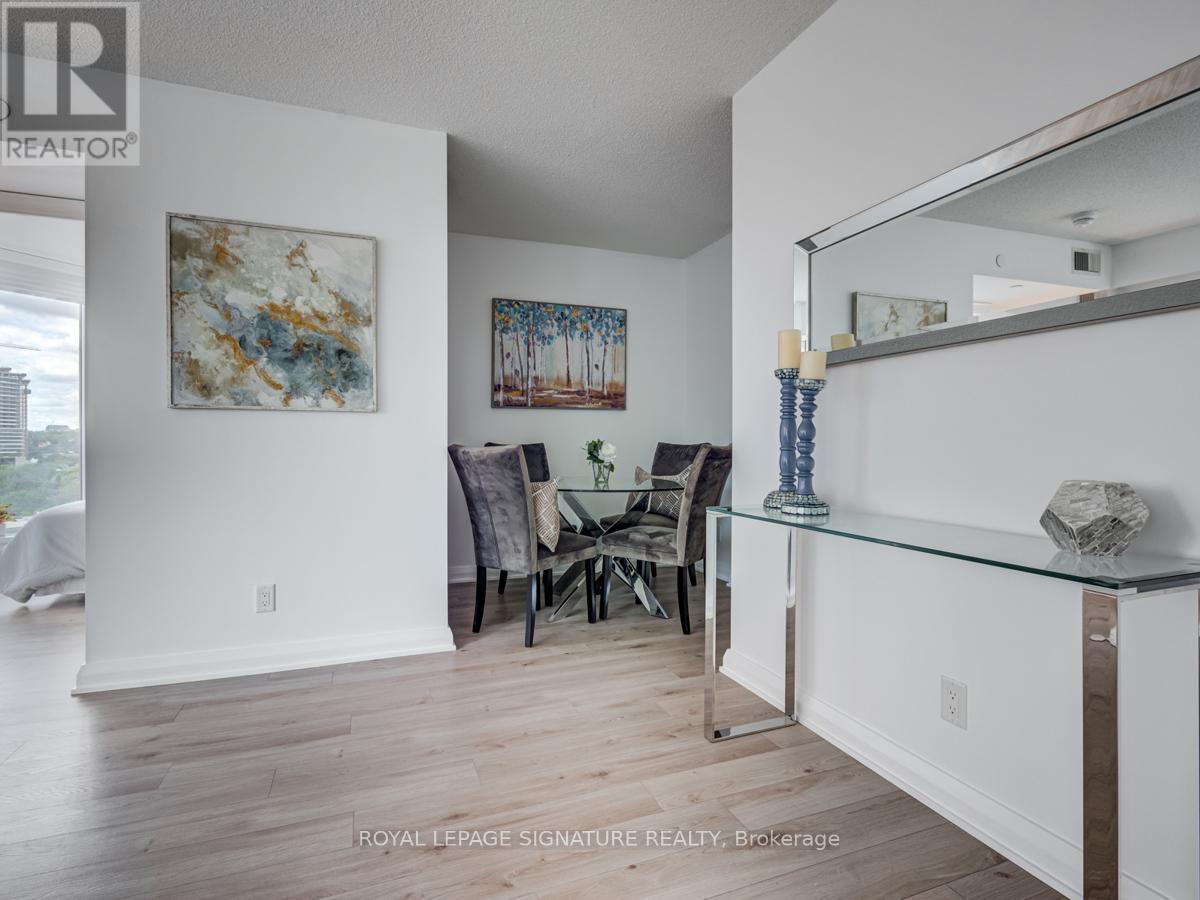 1417 - 155 Yorkville Avenue, Toronto, Ontario  M5R 0B4 - Photo 11 - C12184524