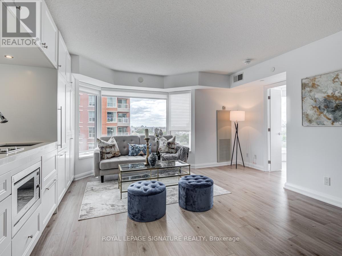 1417 - 155 Yorkville Avenue, Toronto, Ontario  M5R 0B4 - Photo 3 - C12184524