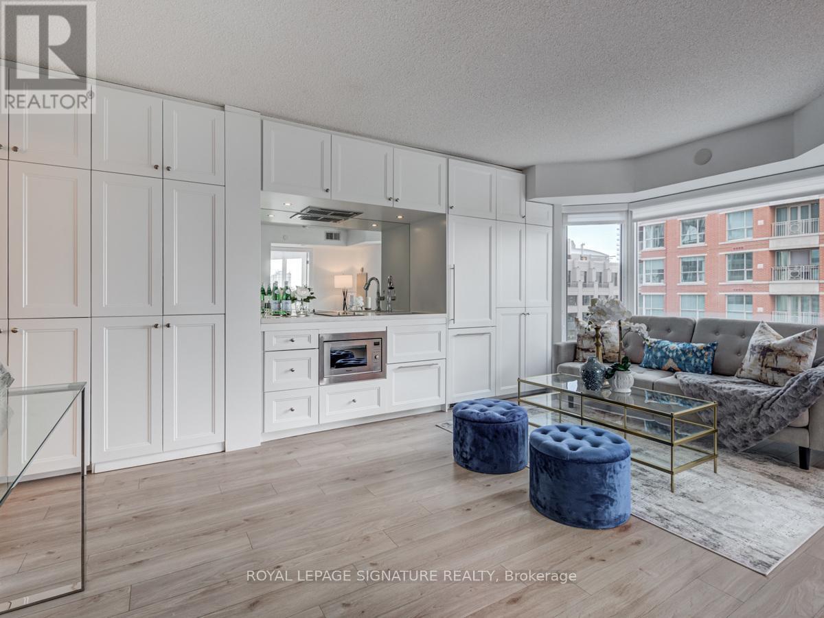 1417 - 155 Yorkville Avenue, Toronto, Ontario  M5R 0B4 - Photo 9 - C12184524