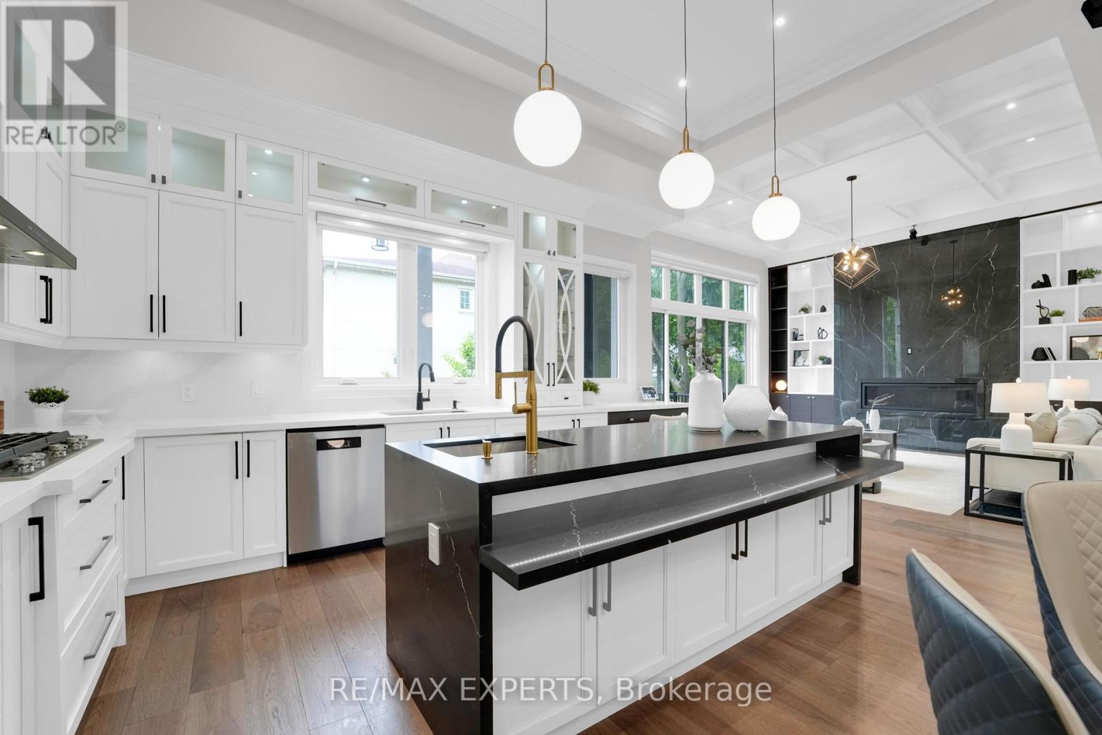 92 Churchill Avenue, Toronto (Willowdale West), Ontario  M2N 1Z1 - Photo 14 - C12184647
