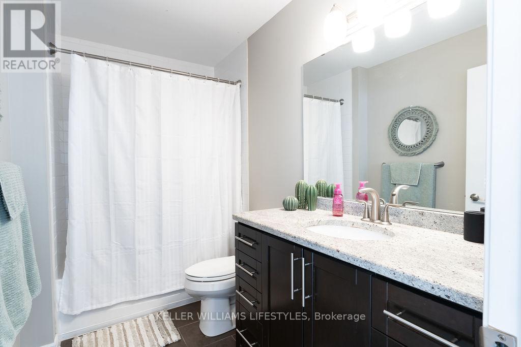 804 - 330 Ridout Street S, London East (East K), Ontario  N6C 3Z3 - Photo 14 - X12143358