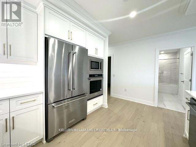 614 - 480 Callaway Road, London North, Ontario  N6G 0Z3 - Photo 2 - X12143359