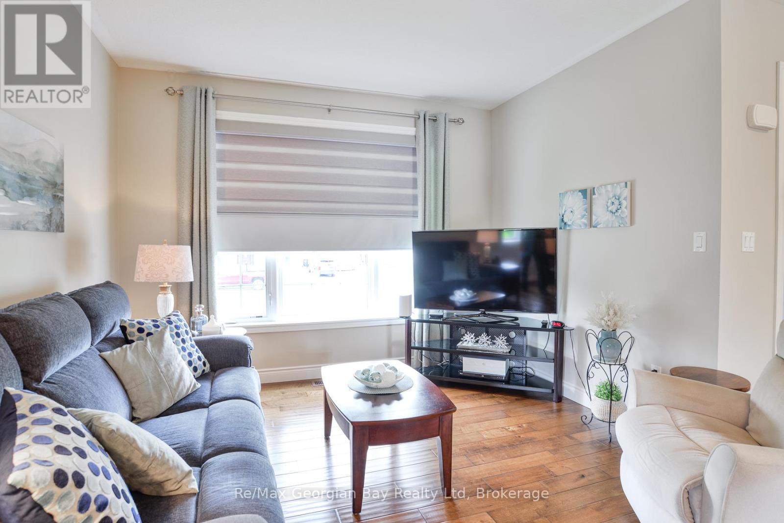 51 Donlands Court, Severn, Ontario  L0K 1E0 - Photo 3 - S12184729