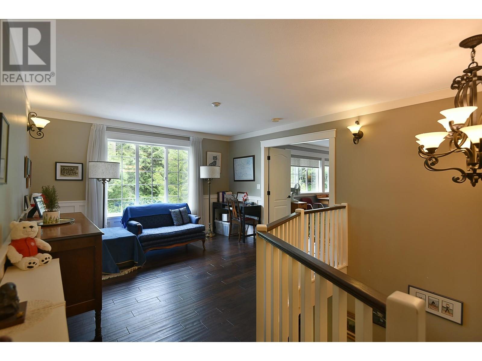 1377 Roberts Creek Road, Roberts Creek, British Columbia  V0N 2W1 - Photo 12 - R3009155