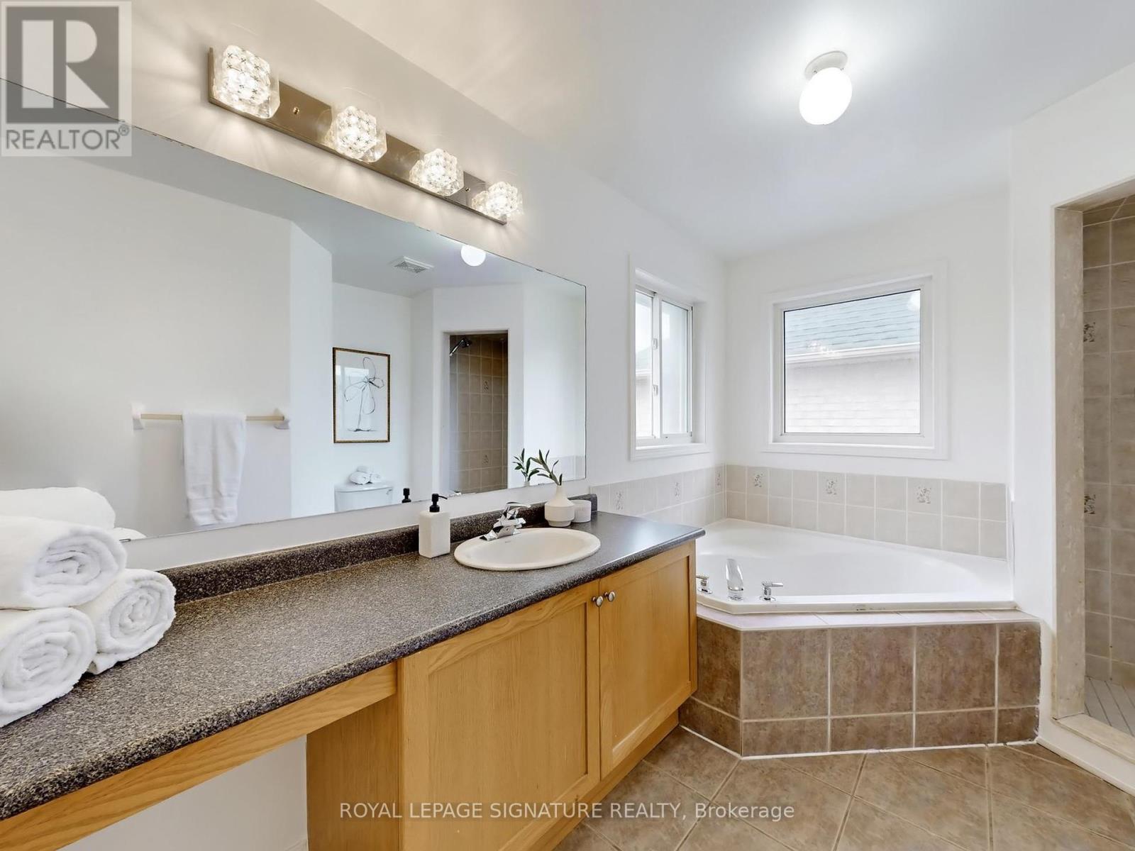 8 Grackle Trail, Toronto, Ontario  M1X 1X3 - Photo 30 - E12184461