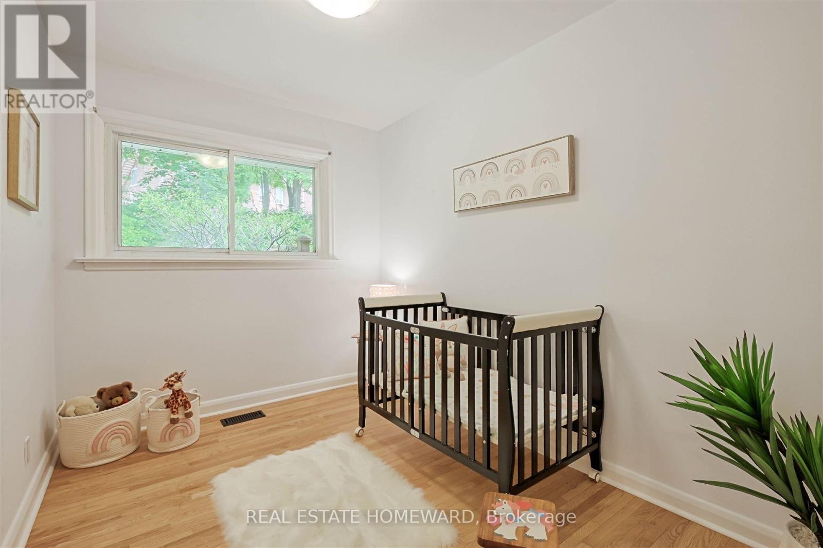 8 Burnview Crescent, Toronto, Ontario  M1H 1B5 - Photo 21 - E12184472