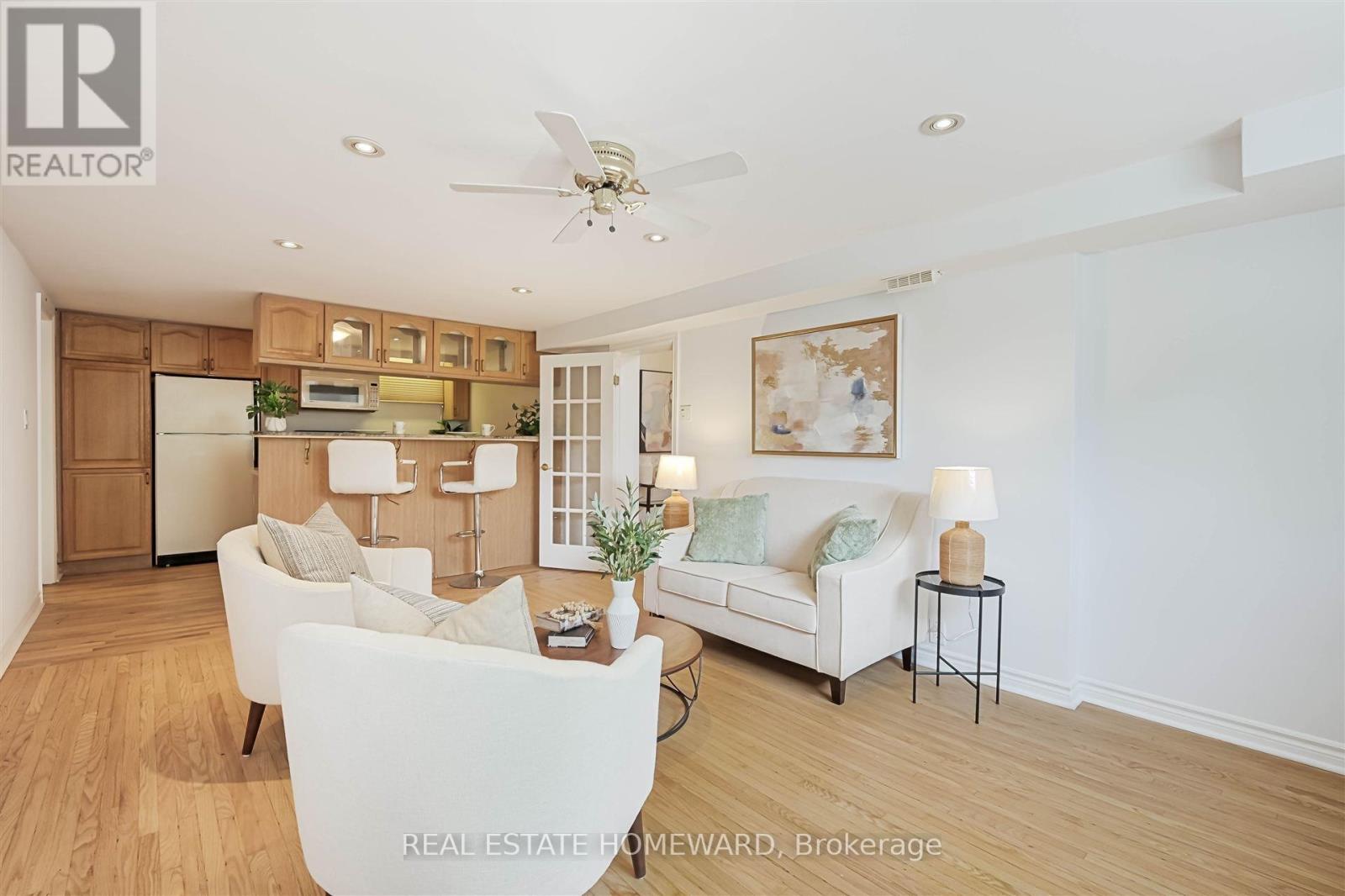 8 Burnview Crescent, Toronto, Ontario  M1H 1B5 - Photo 23 - E12184472
