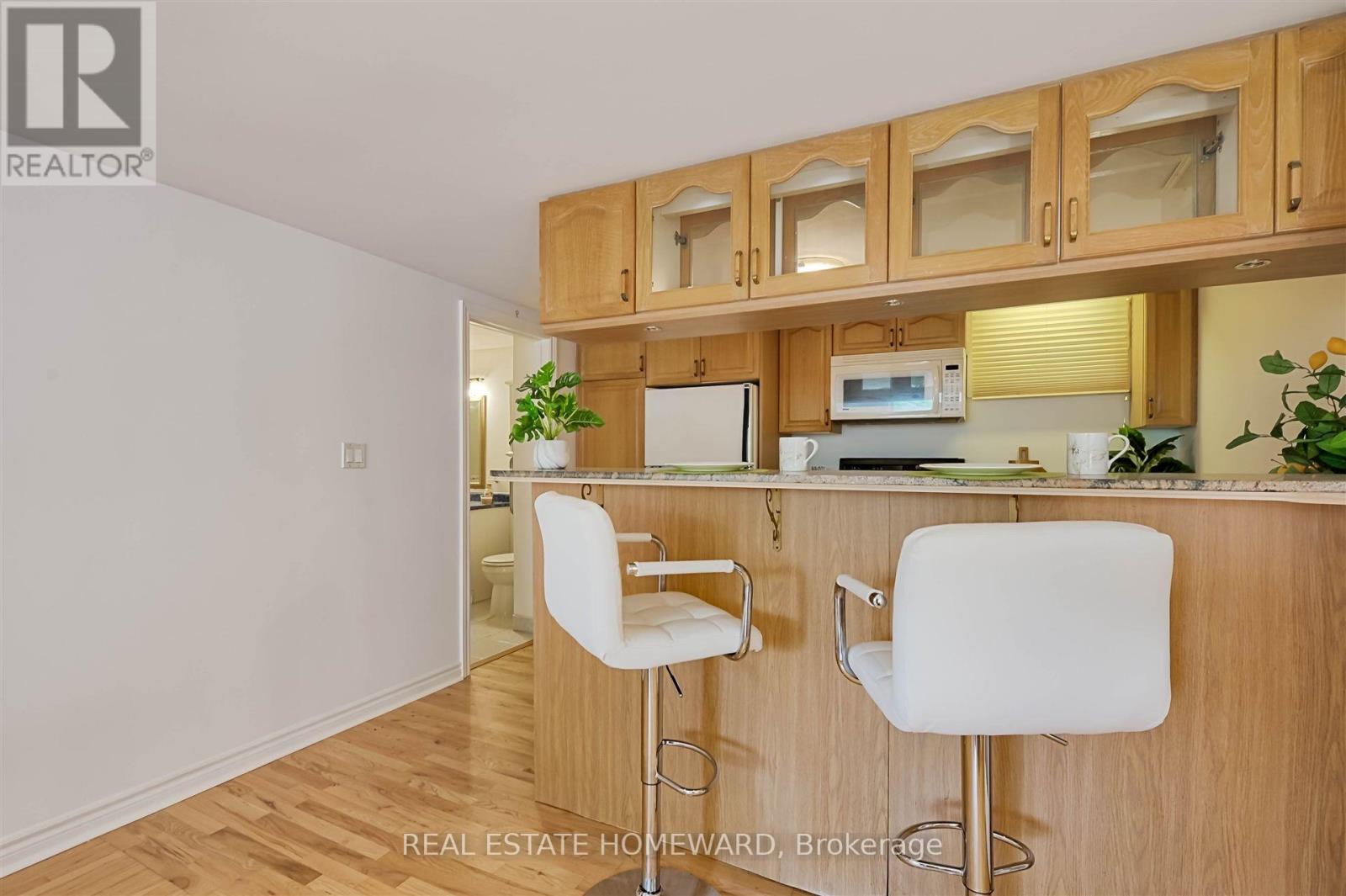 8 Burnview Crescent, Toronto, Ontario  M1H 1B5 - Photo 24 - E12184472