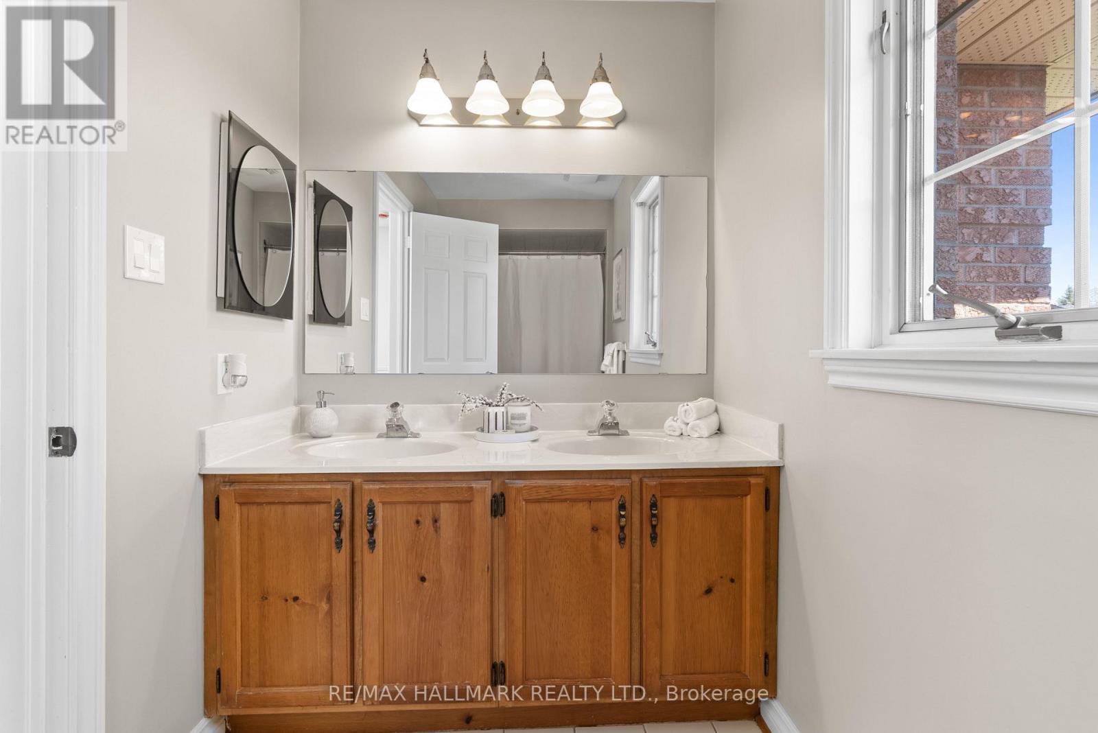 64 Invermarge Drive, Toronto, Ontario  M1C 3M4 - Photo 35 - E12184493
