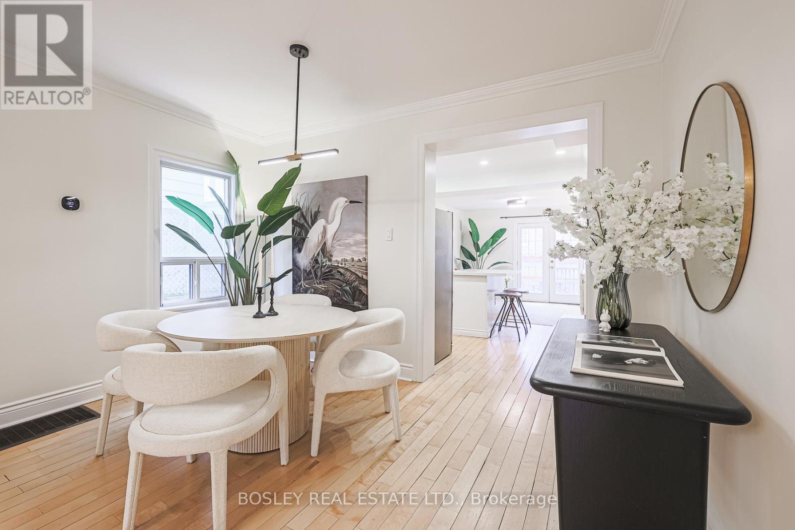 245 Kenilworth Avenue, Toronto, Ontario  M4L 3S7 - Photo 10 - E12184558
