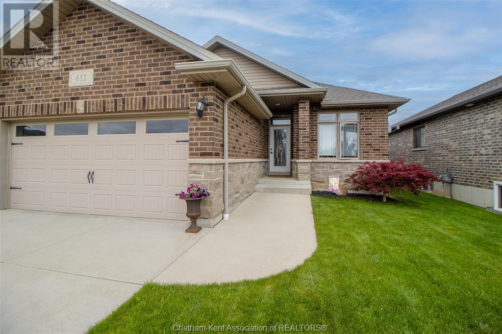 411 Twilight Trail, Chatham, Ontario  N7L 0B9 - Photo 2 - 25012787