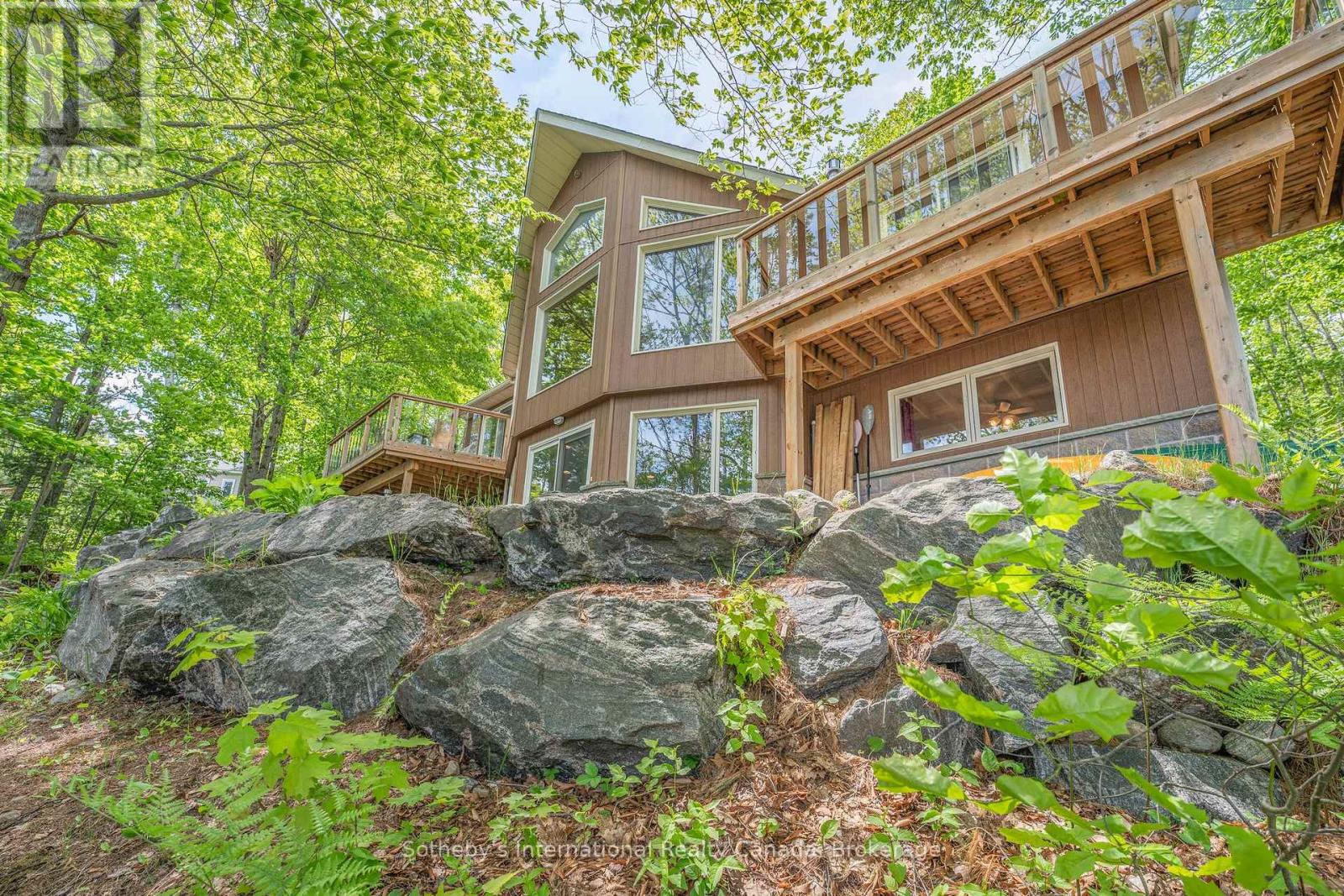 1125 KENDON ROAD, Muskoka Lakes, Ontario