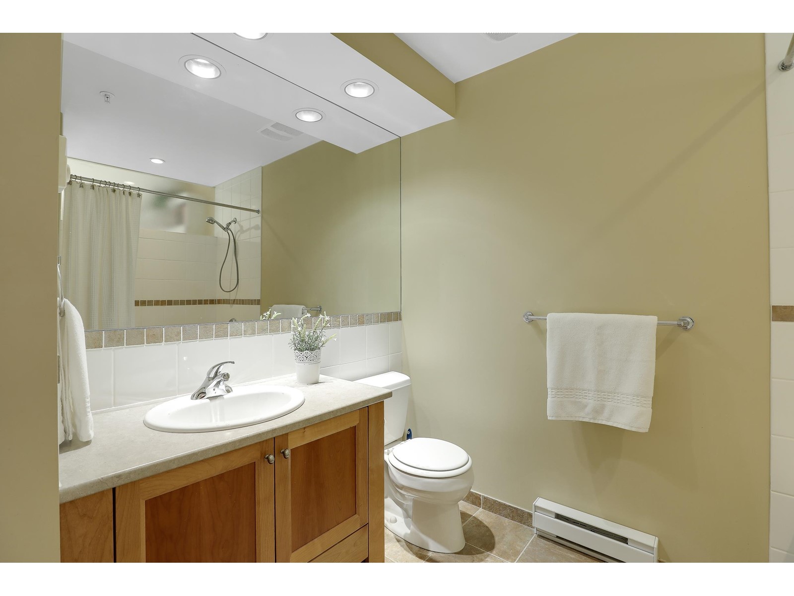 104 15368 16a Avenue, Surrey, British Columbia  V4A 1S9 - Photo 25 - R2998979