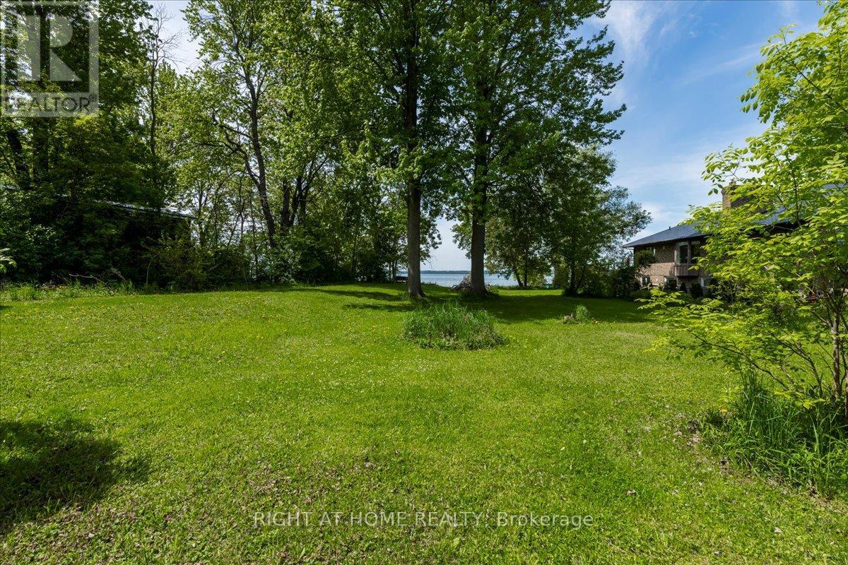 70 Metro Road S, Georgina (Keswick North), Ontario  L4P 1W1 - Photo 42 - N12184481