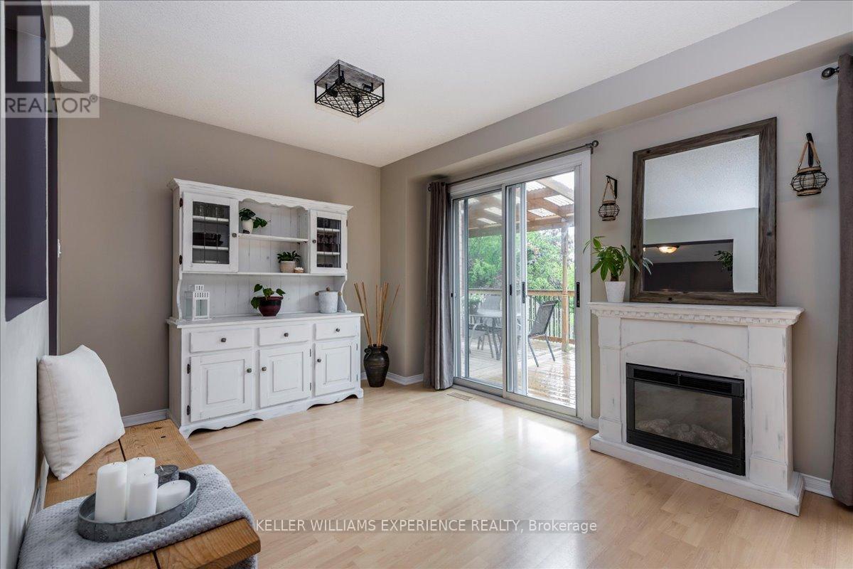 472 Haines Street, New Tecumseth, Ontario  L0G 1A0 - Photo 10 - N12184530