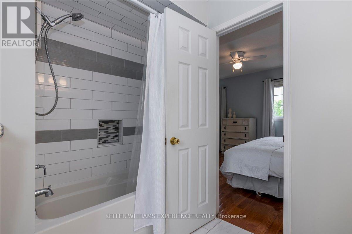 472 Haines Street, New Tecumseth, Ontario  L0G 1A0 - Photo 15 - N12184530