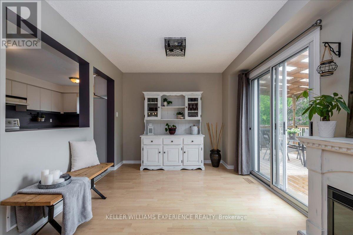 472 Haines Street, New Tecumseth, Ontario  L0G 1A0 - Photo 9 - N12184530