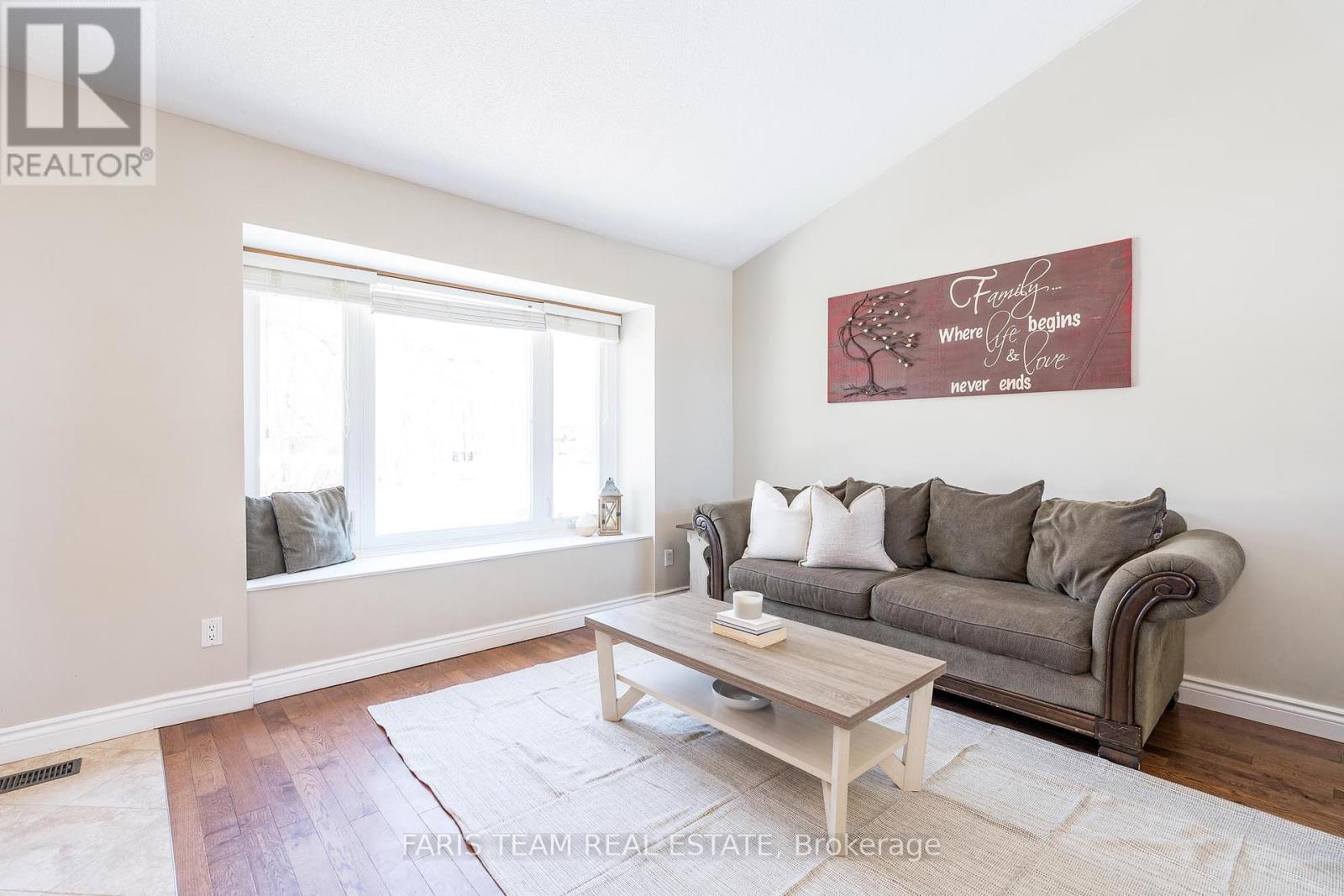 3830 East Street, Innisfil, Ontario  L9S 2L9 - Photo 10 - N12184644