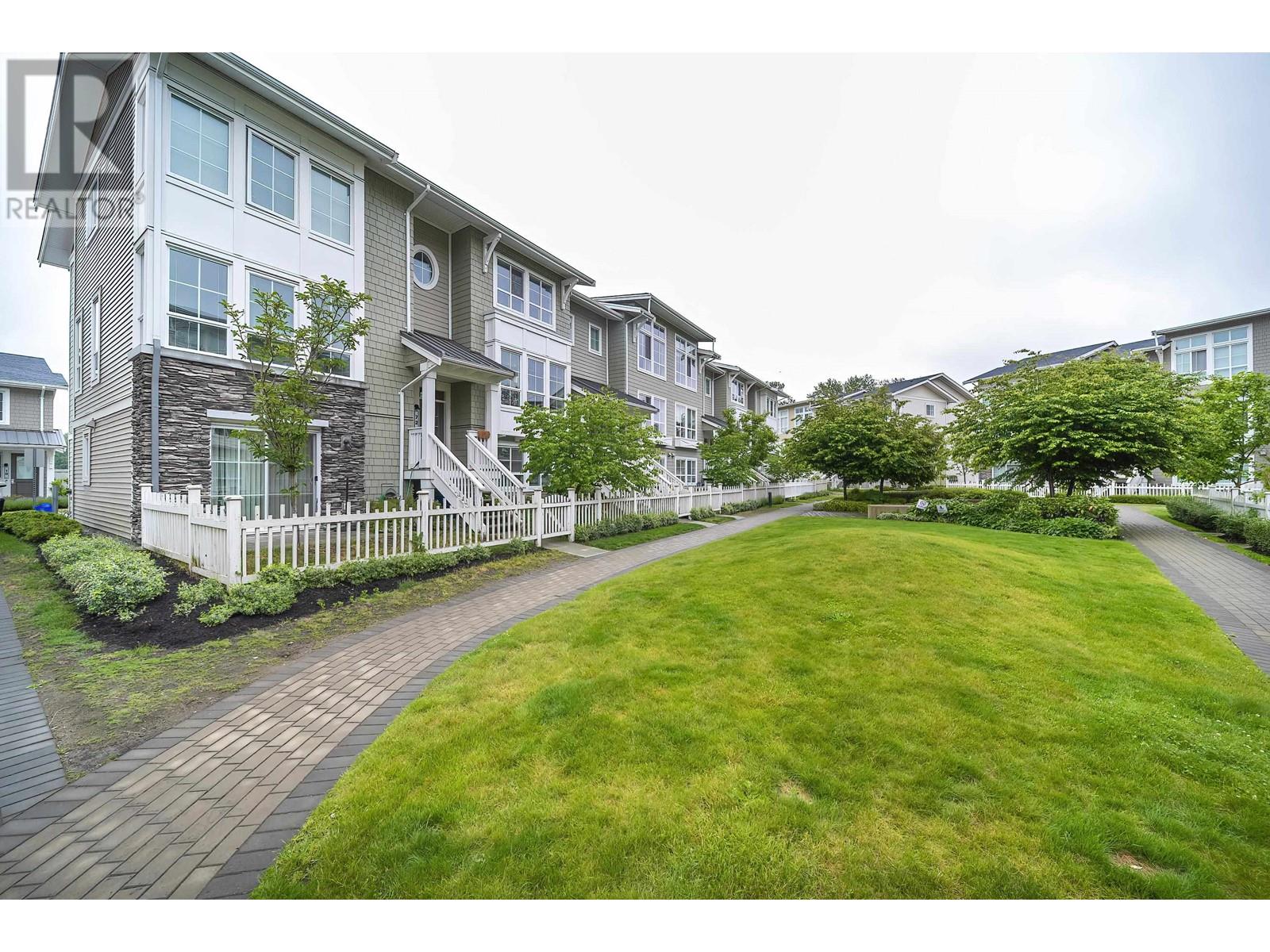 74 5551 ADMIRAL WAY, delta, British Columbia