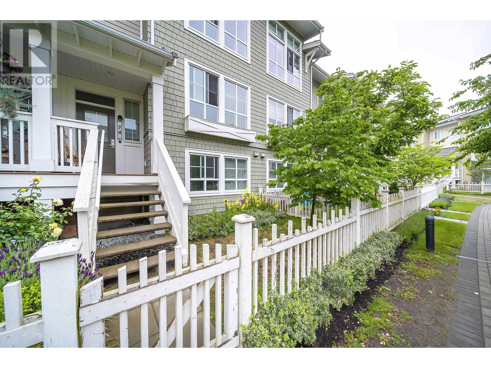 Property at 74 5551 ADMIRAL WAY image 3