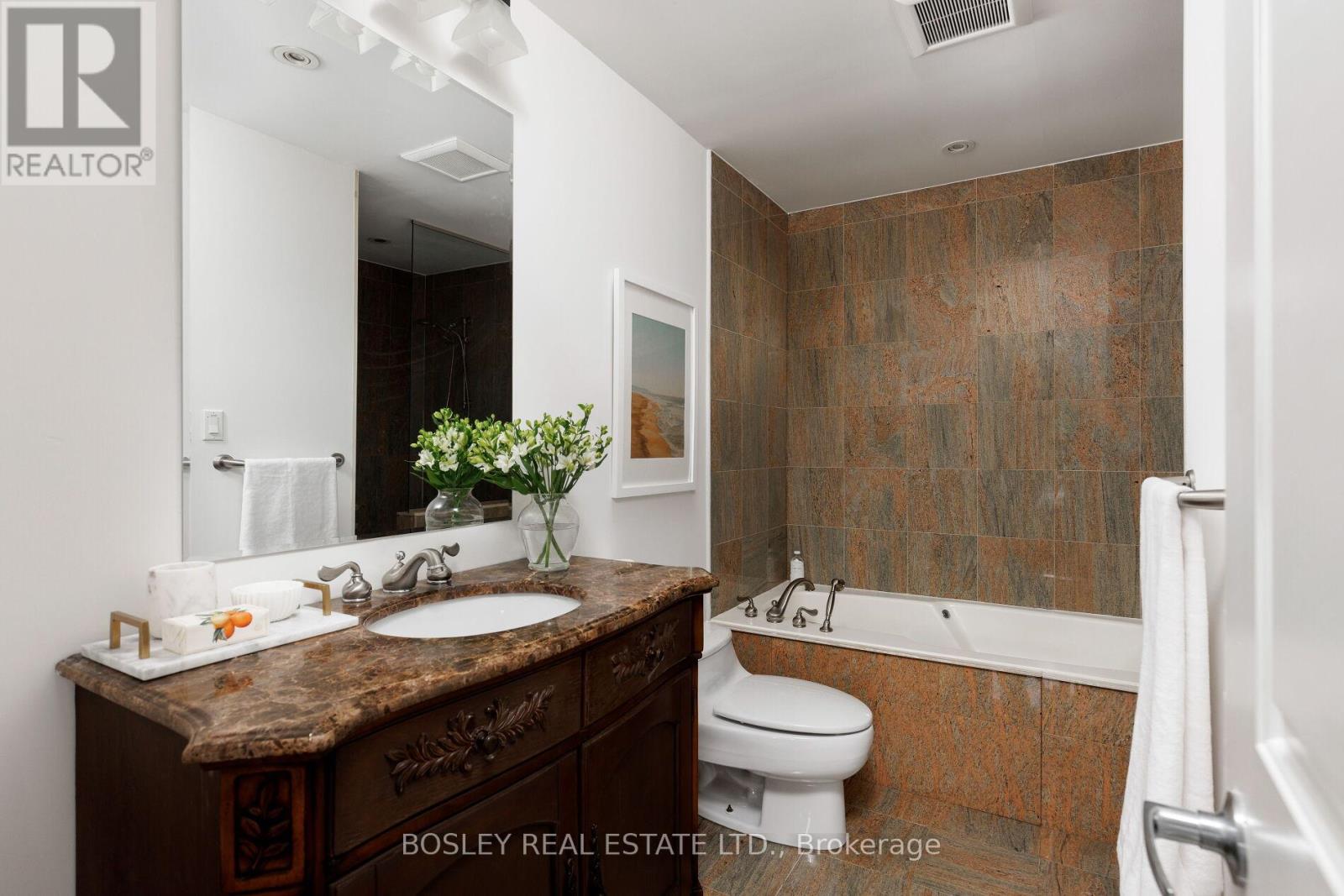 485 Davisville Avenue, Toronto, Ontario  M4S 1J2 - Photo 22 - C12184628