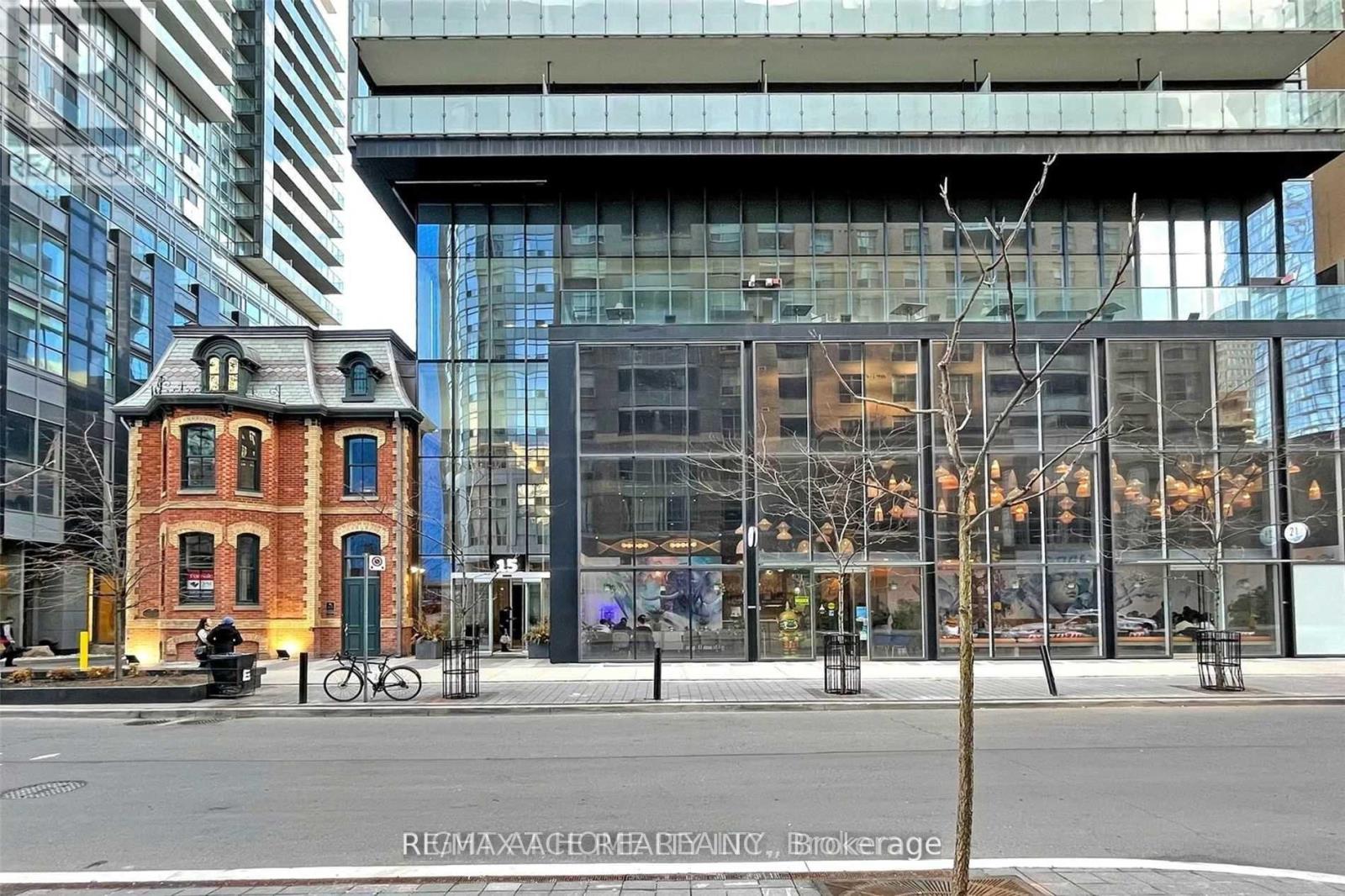 4808 - 15 Grenville Street, Toronto, Ontario  M4Y 1A1 - Photo 2 - C12184670