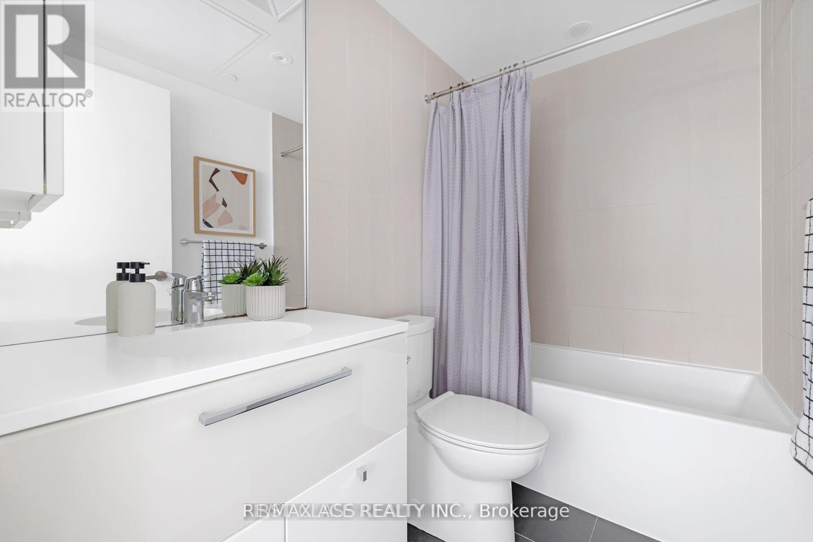 4808 - 15 Grenville Street, Toronto, Ontario  M4Y 1A1 - Photo 26 - C12184670