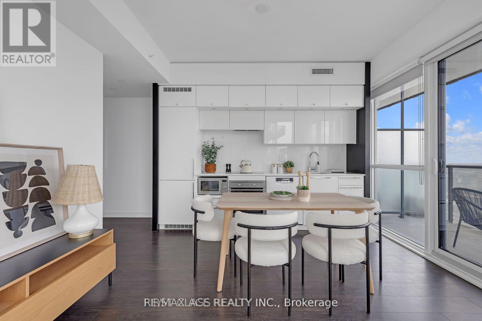 4808 - 15 Grenville Street, Toronto, Ontario  M4Y 1A1 - Photo 8 - C12184670