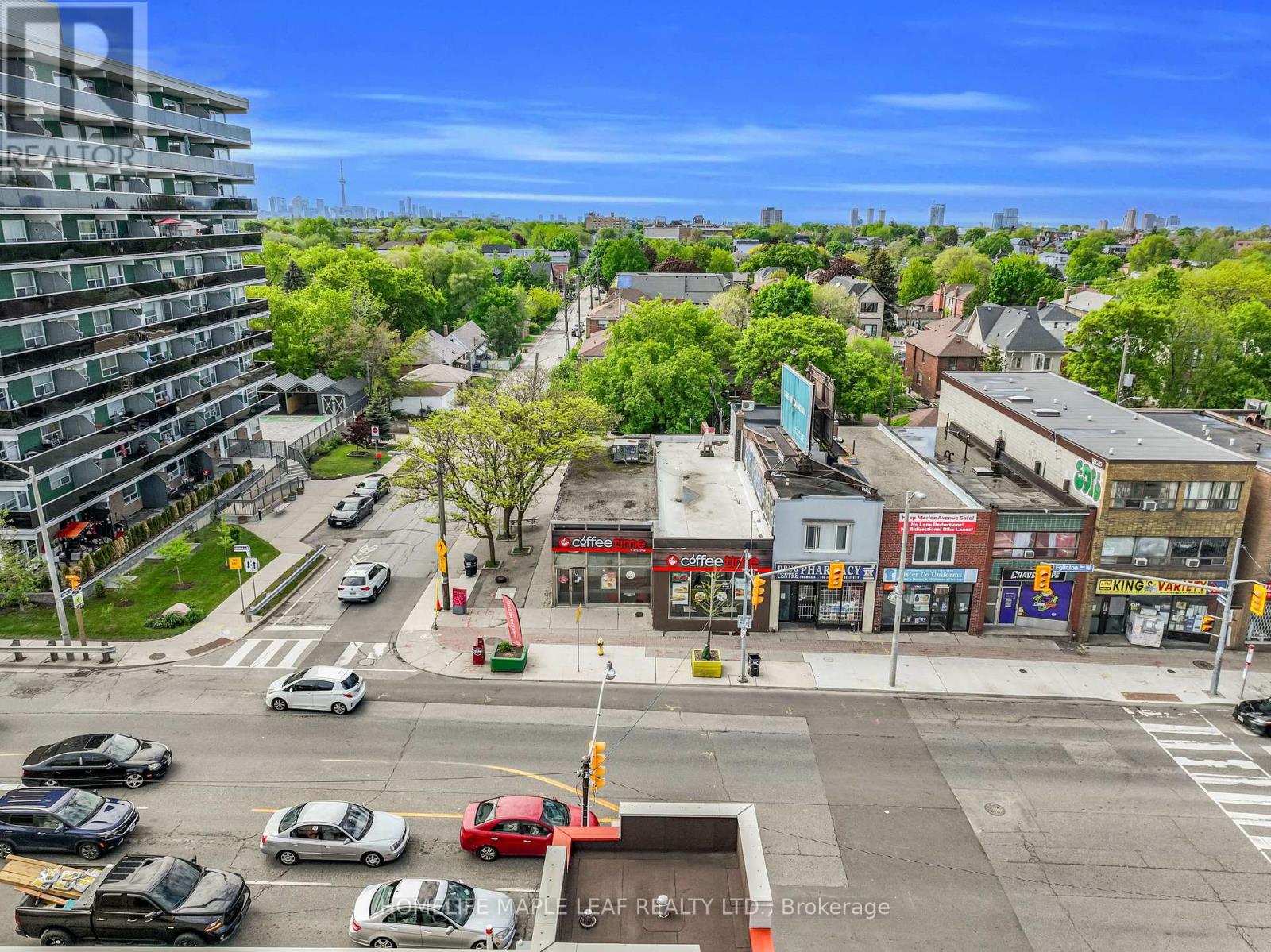 1471 Eglinton Avenue W, Toronto (Oakwood Village), Ontario  M6E 2G6 - Photo 5 - C12184759