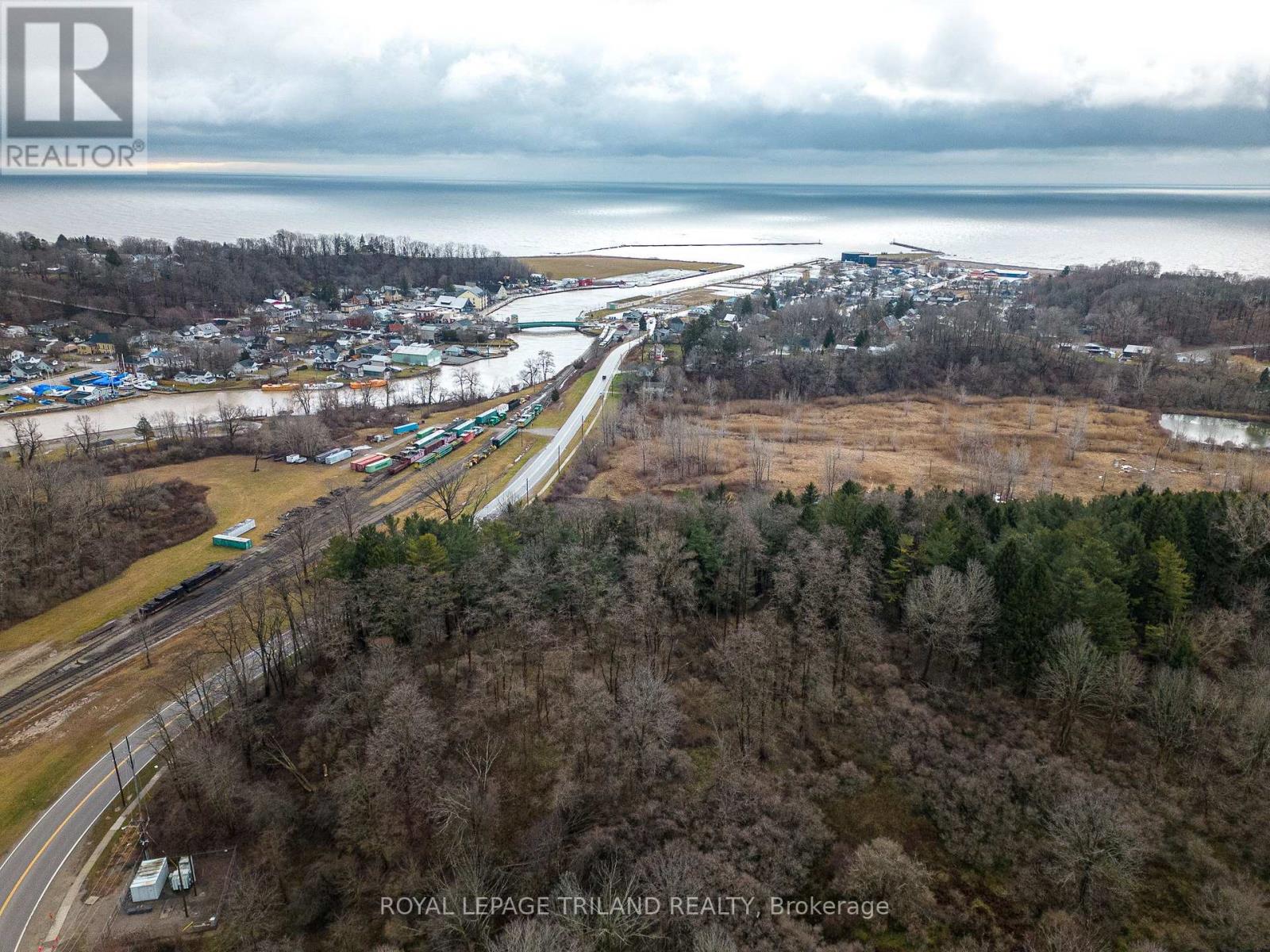 36 - 301 Carlow Road, Central Elgin, Ontario  N5L 1B8 - Photo 30 - X12183893