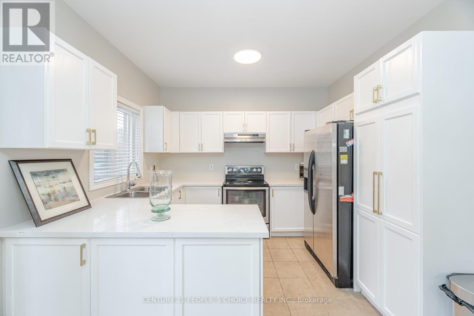 19 Frobischer Drive, Brampton (Sandringham-Wellington), Ontario  L6R 0L4 - Photo 13 - W12184474