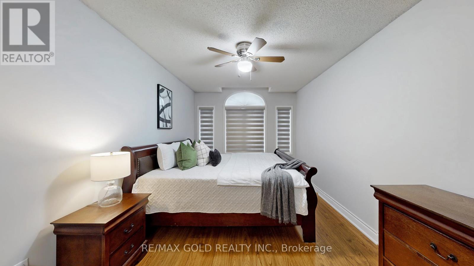 111 Lent Crescent, Brampton, Ontario  L6Y 4X7 - Photo 33 - W12184479